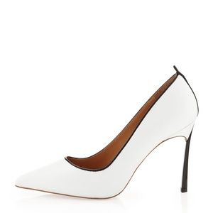 Badgley Mischka Point Toe White Leather Pumps